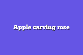 Apple carving rose