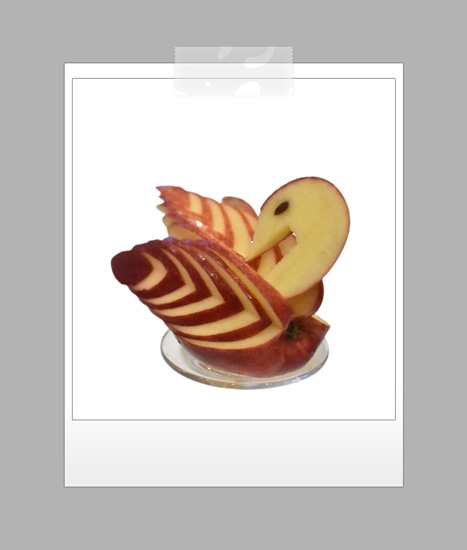 How to carve a swan from an apple