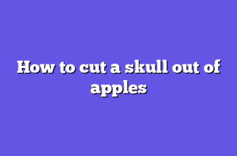 How to cut a skull out of apples